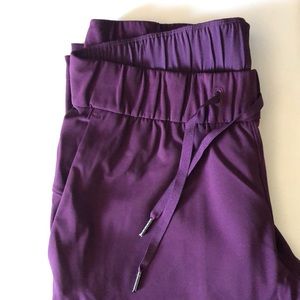 Lululemon on the fly pant